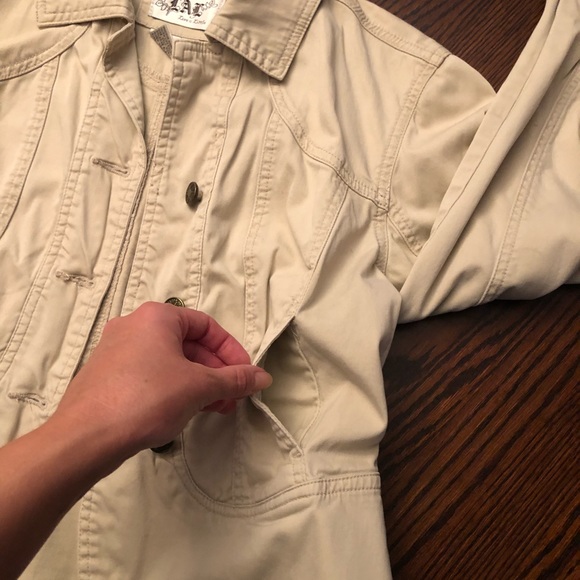 Lightweight Cotton Blend Jacket - Picture 5 of 6